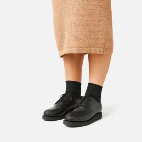Carrier Women’s Carrier in Black Leather