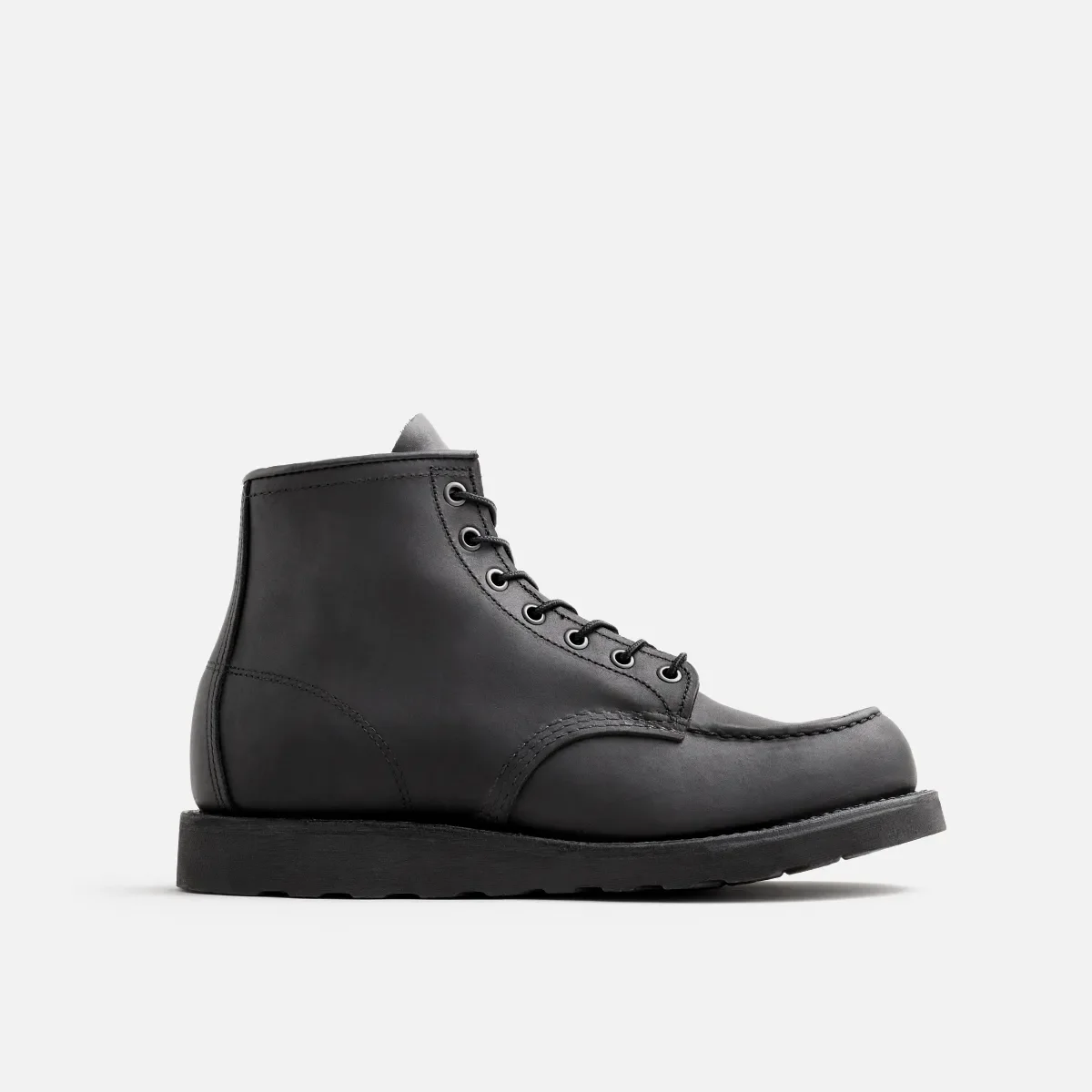 Classic Moc® Men's 6-inch Boot in Black Harness Leather