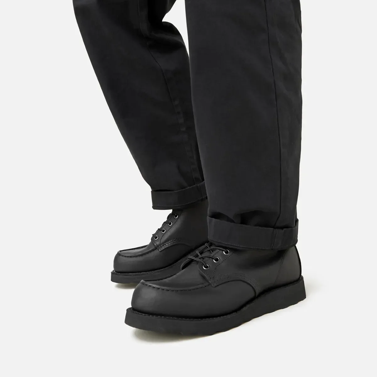 Classic Moc® Men's 6-inch Boot in Black Harness Leather