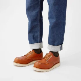Shop Moc Oxford Men’s Oxford in Oro Legacy Leather