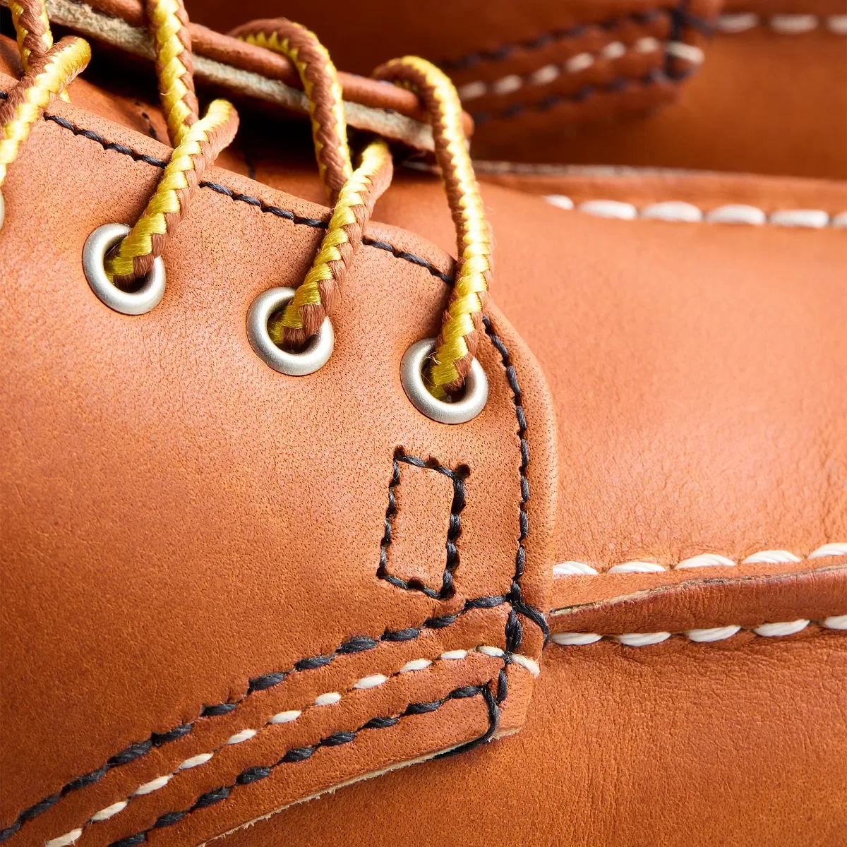 Shop Moc Oxford Women's Shop Moc Oxford in Oro Legacy Leather