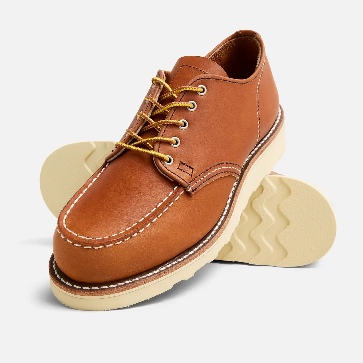 Shop Moc Oxford Women's Shop Moc Oxford in Oro Legacy Leather