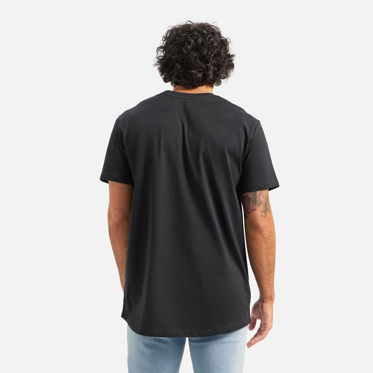 Short Sleeve Pocket T-Shirt Men's Short Sleeve T-Shirt in Black