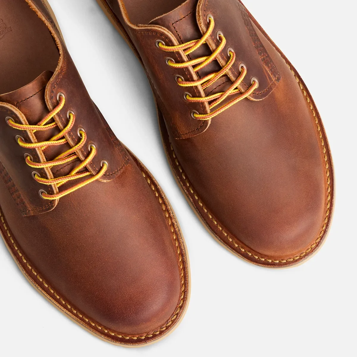 Weekender Oxford Men's Oxford in Copper Rough & Tough Leather